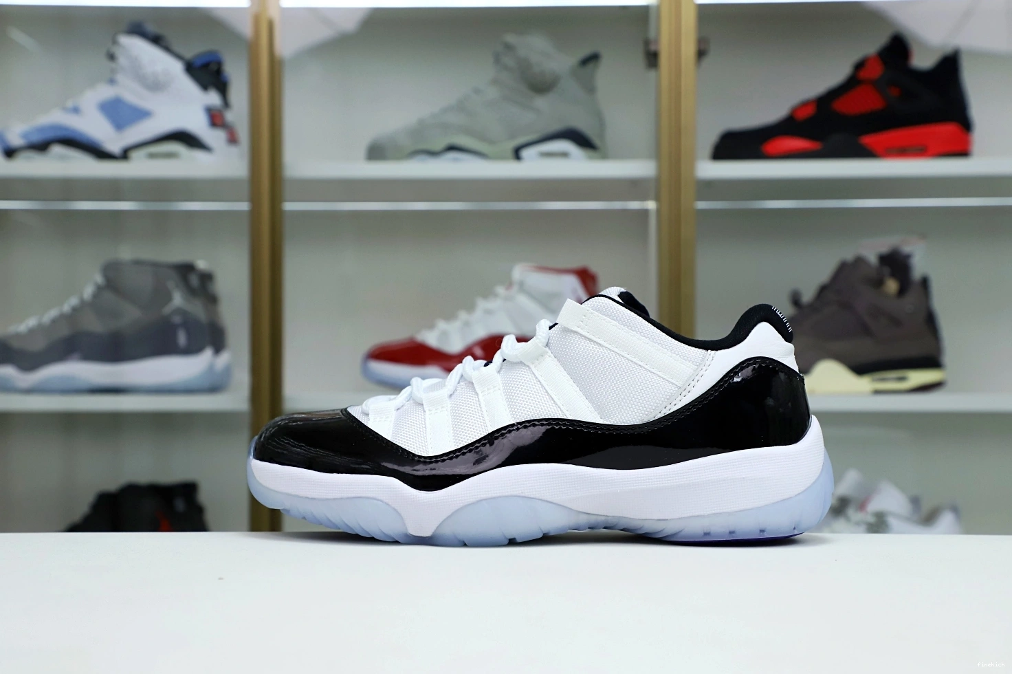 RETRO CONCORD JORDAN LOW 11 AIR 0831